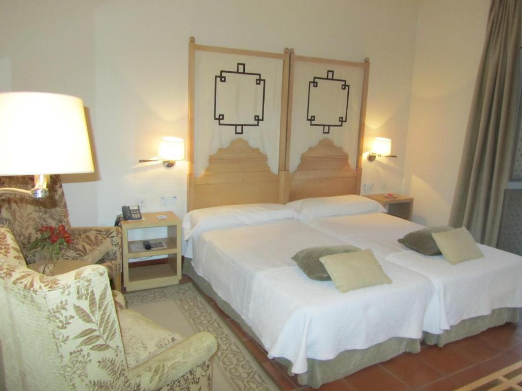 Parador De Granada Room photo